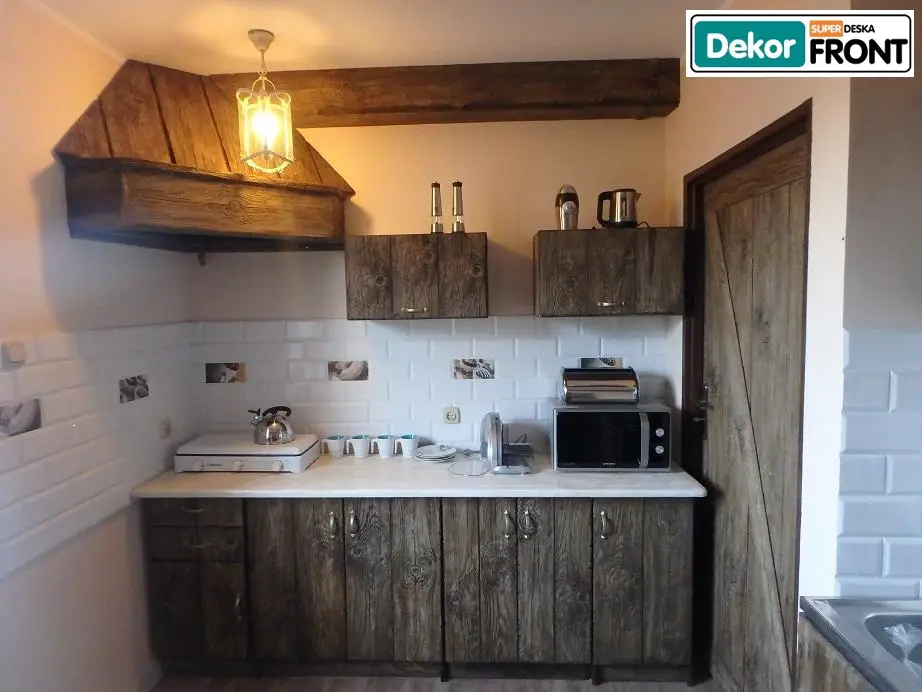 Wykorzystanie elastycznej deski dekoracyjnej DekorFront do ozdobienia frontów mebli